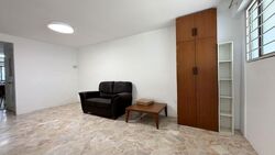 Blk 305 Hougang Avenue 5 (Hougang), HDB 3 Rooms #585007651